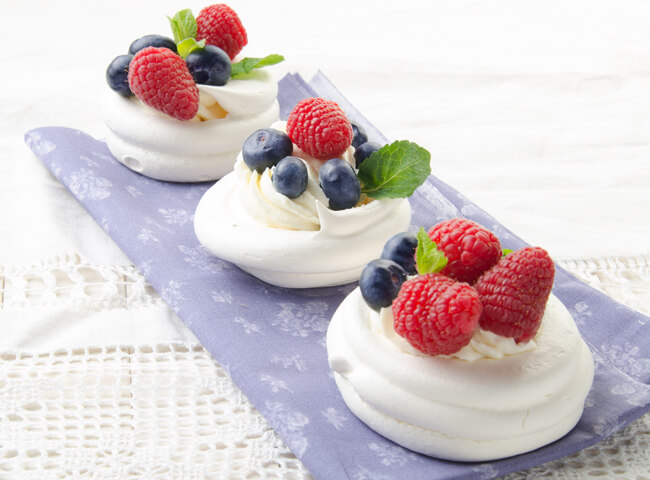 Mixed Berry Pavlova