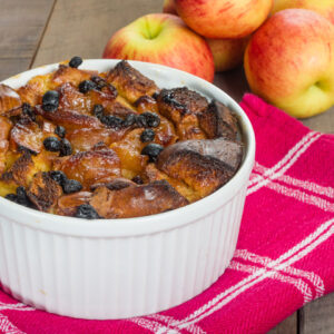 Warm Holiday Bread Pudding Thumbnail